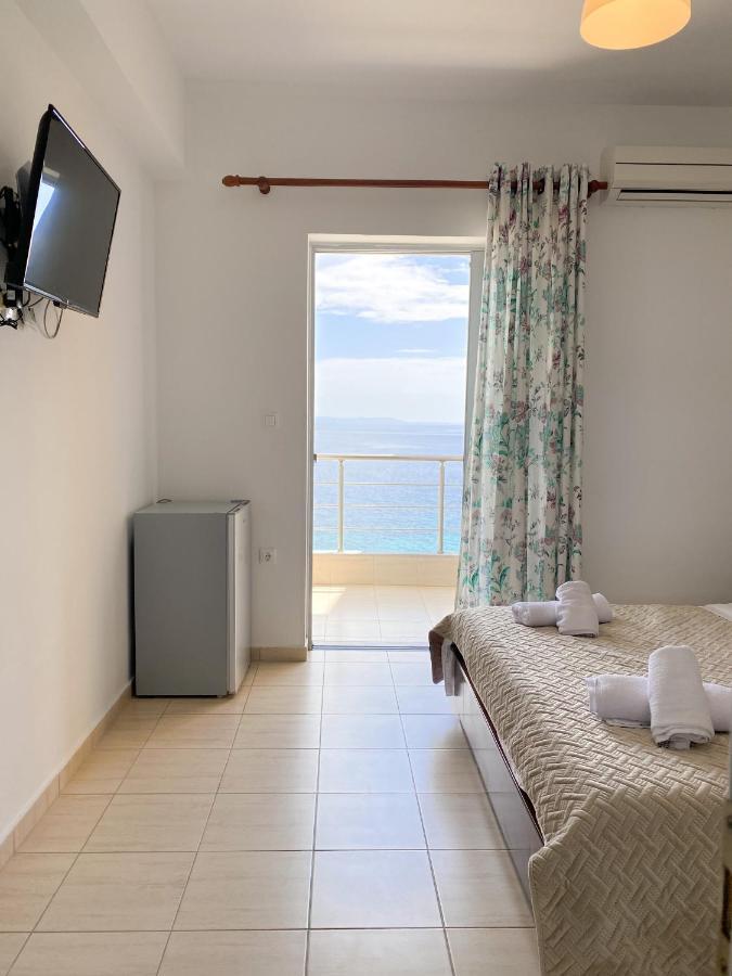 Acta'S Rooms Himare Buitenkant foto
